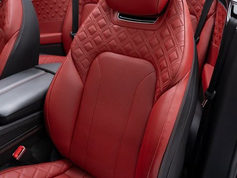 Certified 2021 Bentley Continental GT image 26