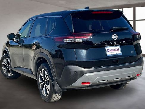 Used 2022 Nissan Rogue SV FWD image 4