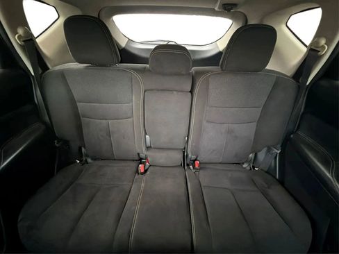 Used 2017 Nissan Murano S AWD/4WD image 14