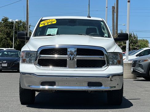 Used 2023 RAM 1500 Classic SLT w/ Electronics Group AWD/4WD image 9