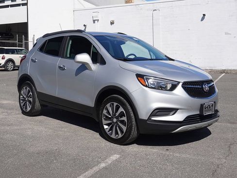Used 2022 Buick Encore Preferred w/ Safety Package AWD/4WD image 49