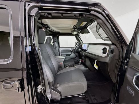 New 2025 Jeep Wrangler Willys image 30