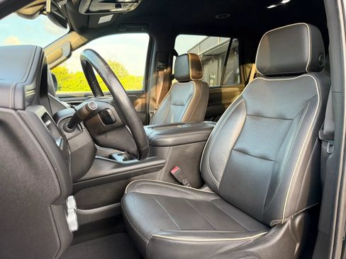 Used 2021 GMC Yukon SLT AWD/4WD image 24