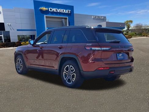 Used 2022 Jeep Grand Cherokee Trailhawk AWD/4WD image 23