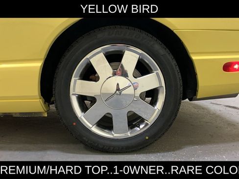 Used 2002 Ford Thunderbird RWD image 17