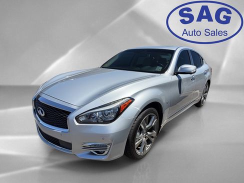 Used 2015 INFINITI Q70 3.7 w/ Deluxe Touring Package AWD/4WD image 5