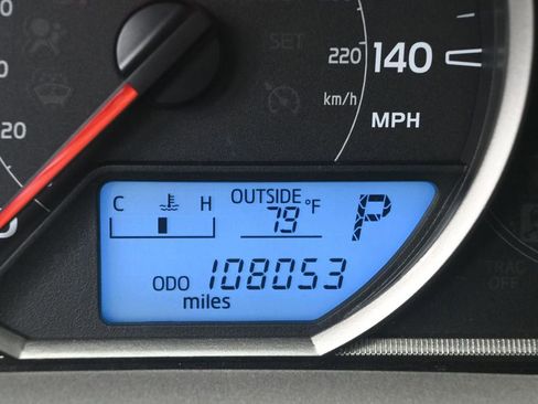 Used 2015 Toyota RAV4 XLE FWD image 10
