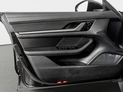 Used 2020 Porsche Taycan Turbo S w/ Premium Package image 42