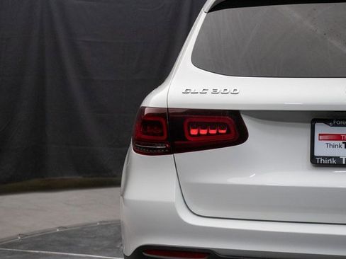 Used 2022 Mercedes-Benz GLC 300 4MATIC image 12