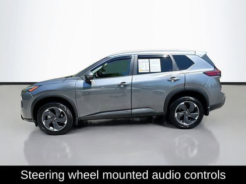 Certified 2024 Nissan Rogue SV w/ SV Premium Package AWD/4WD image 4