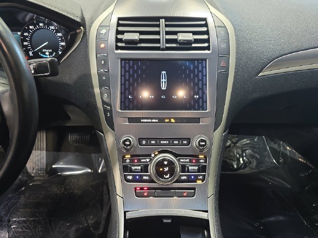 Used 2019 Lincoln MKZ Premiere AWD/4WD image 21