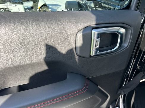 New 2026 Jeep Wrangler Unlimited Rubicon image 41