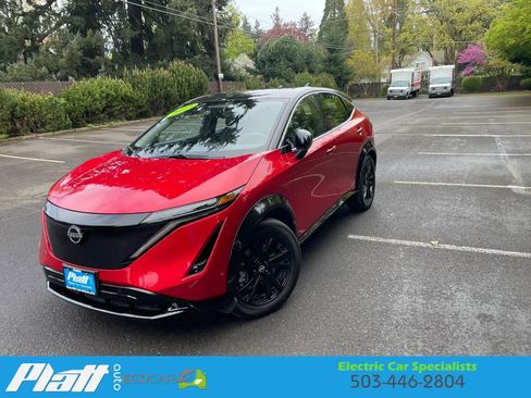 Used 2023 Nissan Ariya FWD image 2