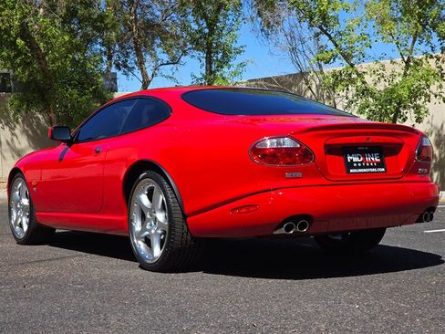 Used 2005 Jaguar XK8 R RWD image 8