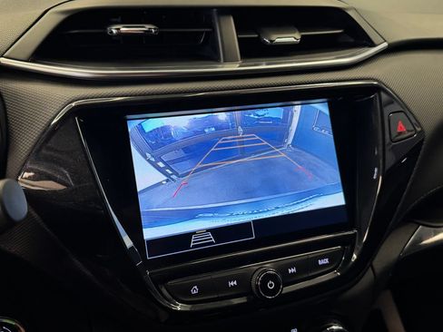 Used 2023 Chevrolet TrailBlazer LT w/ Convenience Package FWD image 14