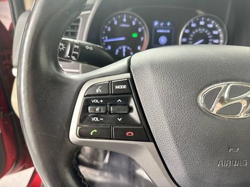 Used 2017 Hyundai Elantra Value Edition w/ Cargo Package FWD image 12