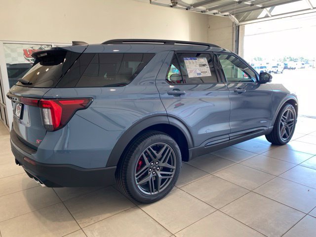 New 2027 Ford Explorer ST AWD/4WD image 5