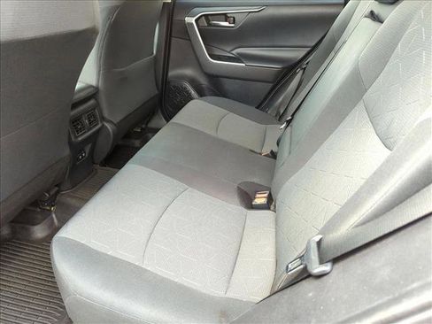 Used 2019 Toyota RAV4 XLE w/ Convenience Package image 13