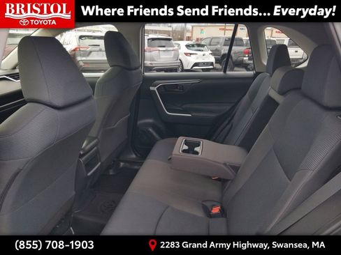Used 2019 Toyota RAV4 LE w/ All Weather Liner Package image 15