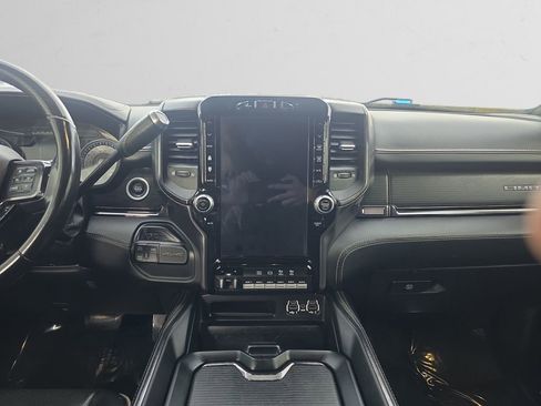 Used 2022 RAM 2500 Limited image 13