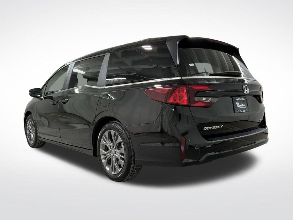 Certified 2026 Honda Odyssey Touring image 2