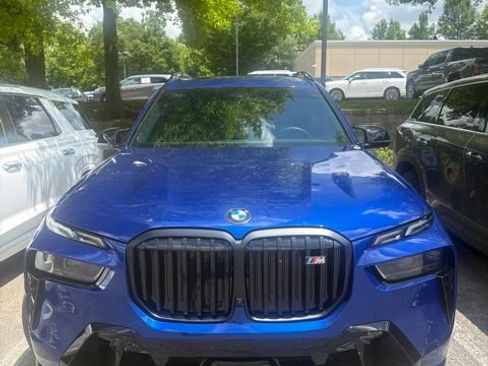 Used 2026 BMW X7 M60i AWD/4WD image 3