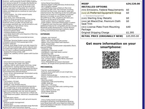 Used 2023 Chevrolet Traverse LS image 3