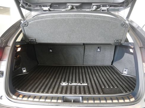 Used 2017 Lexus NX 200t AWD w/ Premium Package image 27