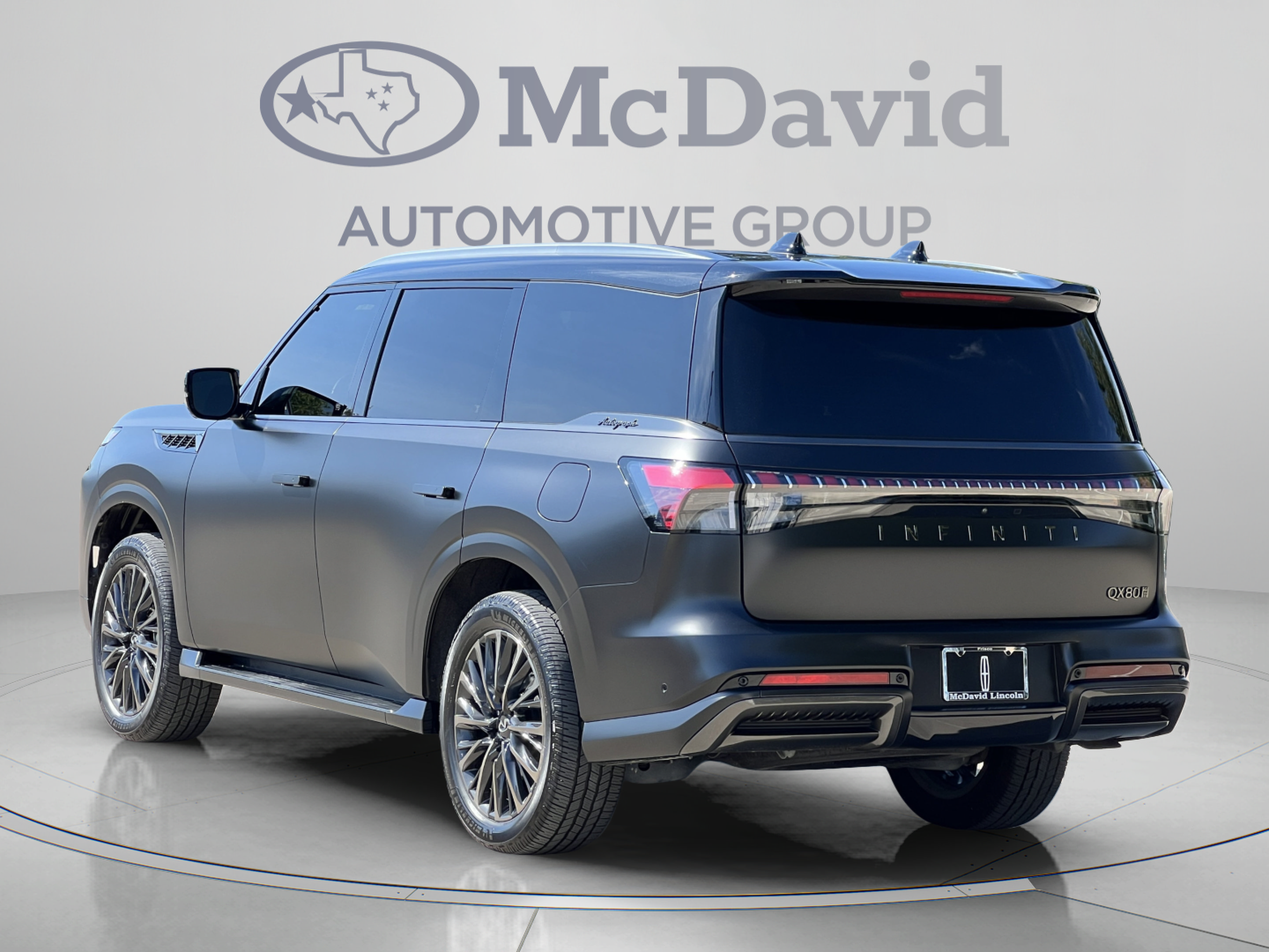 Used 2025 INFINITI QX80 Autograph AWD/4WD image 5