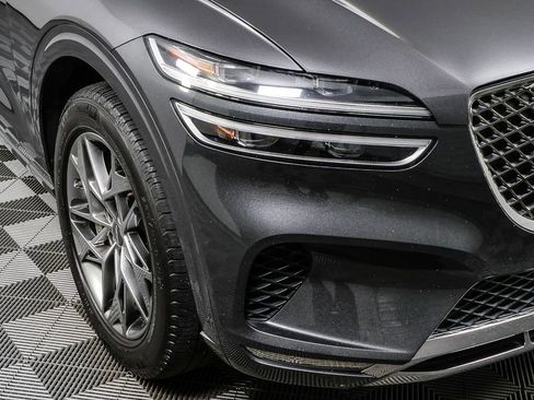 Used 2023 Genesis GV70 2.5T w/ Select Package image 37