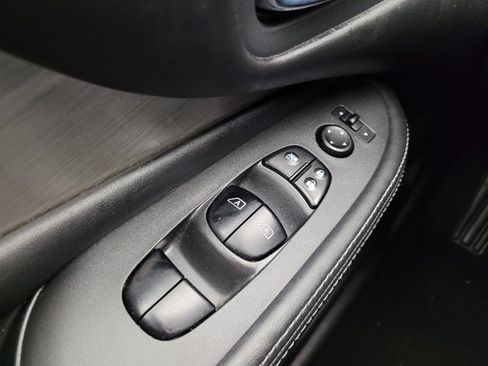 Used 2017 Nissan Murano S image 27