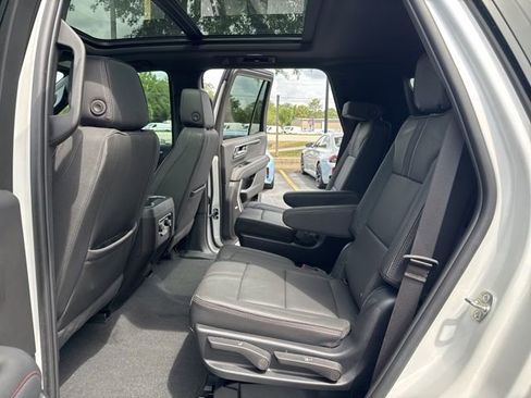 Used 2025 Chevrolet Tahoe RST w/ Comfort Package AWD/4WD image 26