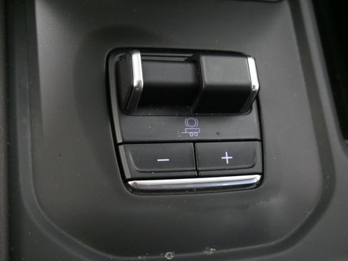 Used 2023 GMC Sierra 1500 Denali w/ Technology Package image 29