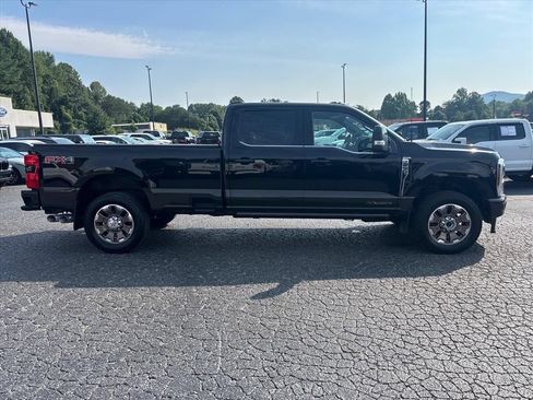 Used 2024 Ford F250 King Ranch AWD/4WD image 9