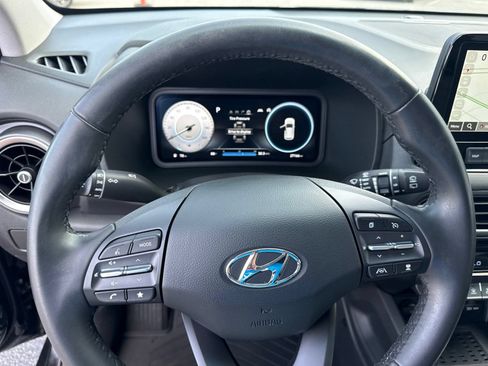 Certified 2023 Hyundai Kona Limited w/ Cargo Package FWD image 31