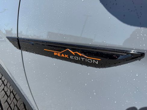 New 2026 Volkswagen Atlas Peak Edition AWD/4WD image 13
