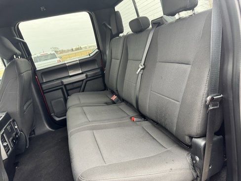 Used 2018 Ford F150 XLT w/ Equipment Group 302A Luxury image 26