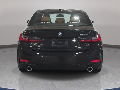 Certified 2023 BMW 330i Sedan w/ Driving Assistance Package image 7
