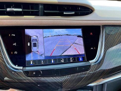 Certified 2023 Cadillac XT6 Premium Luxury w/ Platinum Package AWD/4WD image 23
