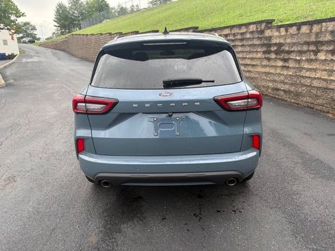 Used 2023 Ford Escape ST-Line Elite w/ Premium Technology Package AWD/4WD image 6