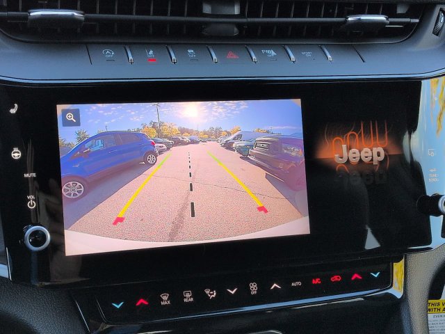 New 2027 Jeep Grand Cherokee Altitude RWD image 22