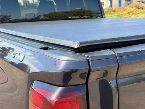 Used 2022 GMC Sierra 1500 Elevation image 10