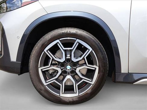 Used 2023 BMW X1 xDrive28i w/ Premium Package AWD/4WD image 28
