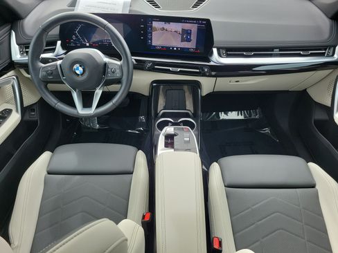 Used 2026 BMW X1 xDrive28i w/ Technology Package AWD/4WD image 14