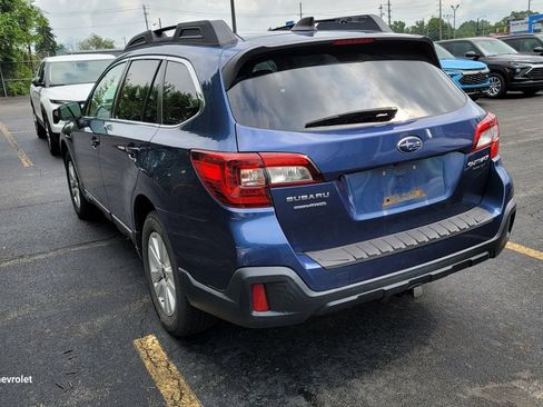 Used 2019 Subaru Outback 2.5i Premium w/ Popular Package #2 AWD/4WD image 4