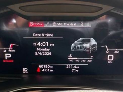 Used 2021 Audi Q8 Premium Plus AWD/4WD image 22