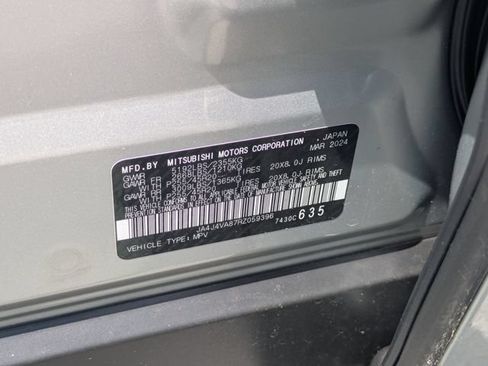 Used 2024 Mitsubishi Outlander SE AWD/4WD image 44