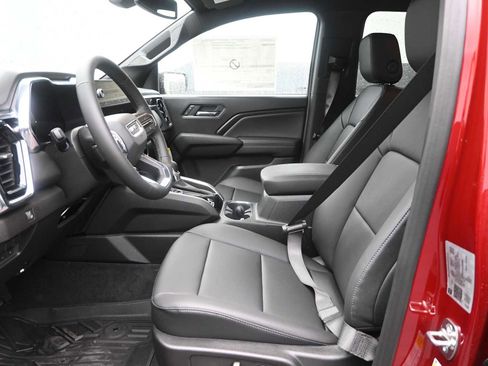 New 2026 GMC Canyon Elevation w/ Convenience Package image 11