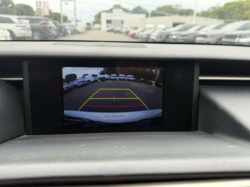 Used 2016 Lexus IS 300 AWD w/ F Sport Package image 31