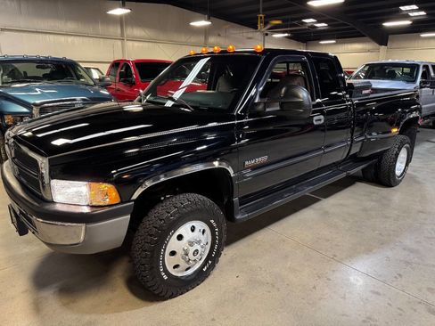 Used 1998 Dodge Ram 3500 Truck 4x4 Quad Cab image 11